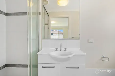 Property photo of 12 Carrall Close Coffs Harbour NSW 2450