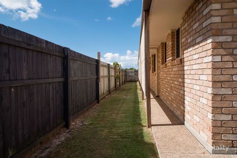 Property photo of 10 Lakeridge Drive Dundowran QLD 4655