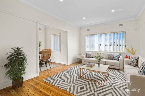 Property photo of 44 Princes Highway Albion Park Rail NSW 2527