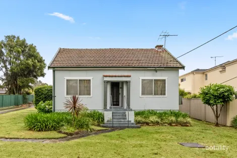 Property photo of 21 Glencoe Street Sutherland NSW 2232