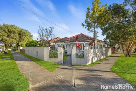 Property photo of 247 William Street Kingsgrove NSW 2208