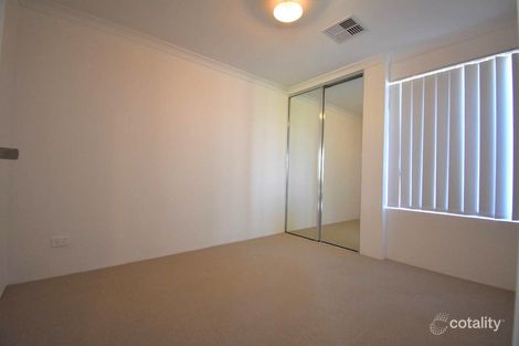 Property photo of 20 Minstrell Way Madora Bay WA 6210