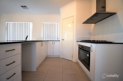 Property photo of 20 Minstrell Way Madora Bay WA 6210