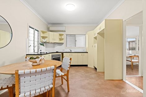 Property photo of 18 Haylock Street Wynnum QLD 4178