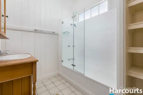 Property photo of 22 Cowper Street Bulimba QLD 4171