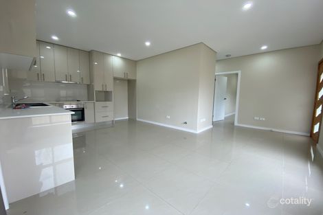 Property photo of 11 Willara Avenue Merrylands NSW 2160