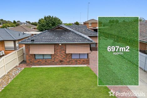 Property photo of 15 Wakool Avenue Deer Park VIC 3023