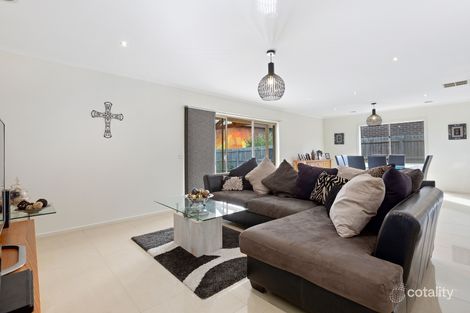 Property photo of 4 St Anthony Court Carrum Downs VIC 3201