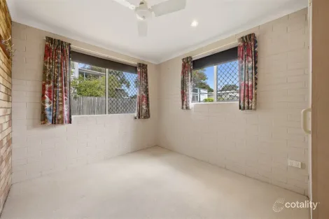 Property photo of 119 Limpus Street Urangan QLD 4655