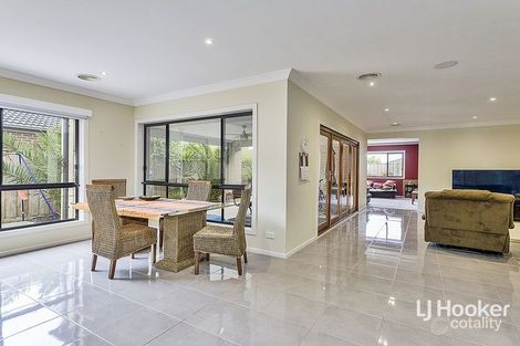 Property photo of 51 Carpentaria Crescent Point Cook VIC 3030