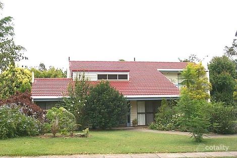 19 Sweetgum St, Bellbowrie, QLD 4070