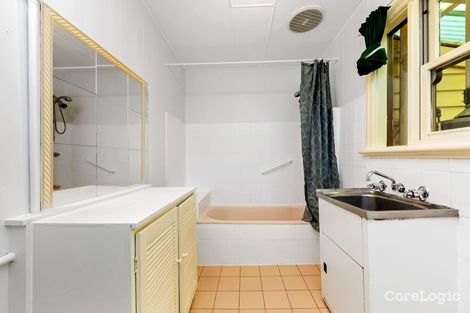 Property photo of 15 Alfred Street Seddon VIC 3011