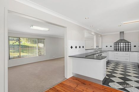 Property photo of 4 Davis Street Speers Point NSW 2284