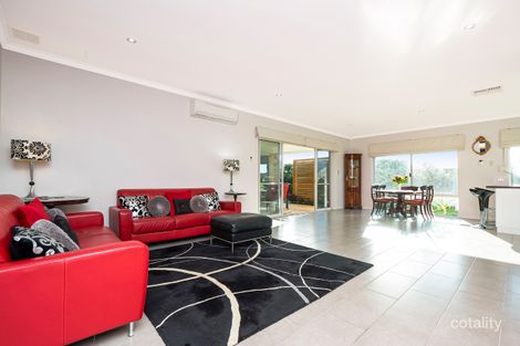 Property photo of 21 Satine Turn Aveley WA 6069