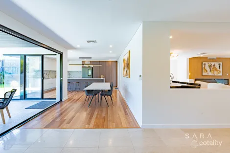 Property photo of 12 Glenview Close Bella Vista NSW 2153