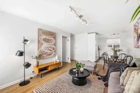 1/9 ROSE ST, GLENELG, SA 5045