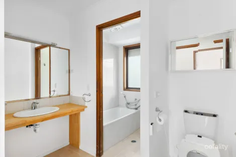 Property photo of 12 Long Place Avondale NSW 2530