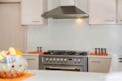 Property photo of 10 Kaiser Drive Windaroo QLD 4207