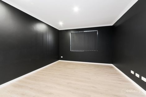 Property photo of 10 Giralia Gardens Beeliar WA 6164