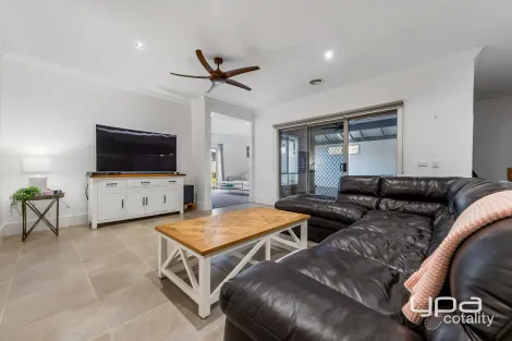 Property photo of 7 Hilda Street Darley VIC 3340