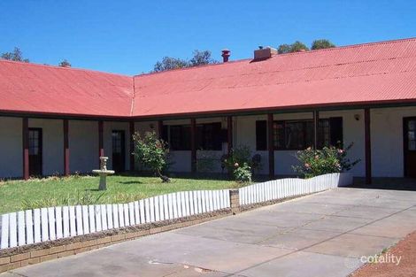 37 Avon Tce, York, WA 6302