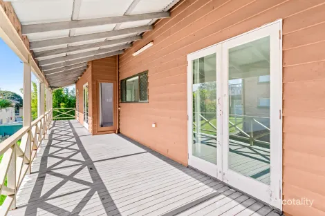Property photo of 542 Newnham Road Upper Mount Gravatt QLD 4122
