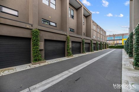 Property photo of 13 Ulmara Parkway Maidstone VIC 3012