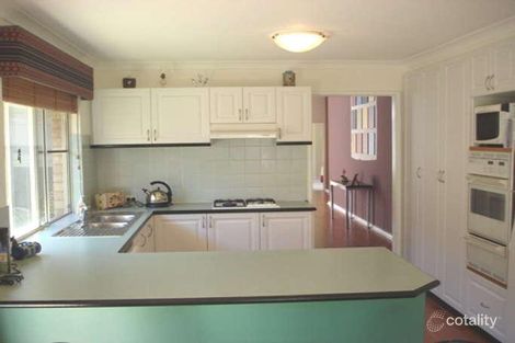 Property photo of 4 Tralee Way Waterford WA 6152