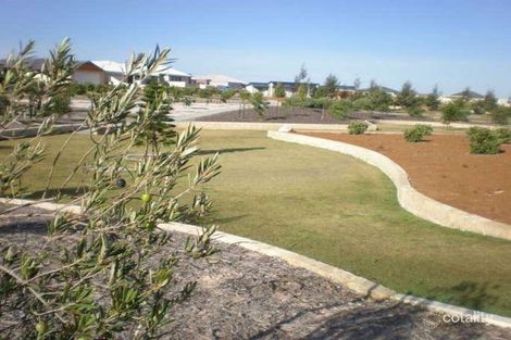 10 Alera Ent, Wandina, WA 6530