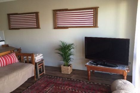 Property photo of 2/32 Murlong Crescent Palm Beach QLD 4221