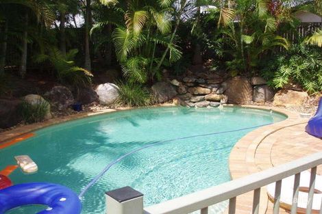 Property photo of 17-19 Longmorn Crescent Merrimac QLD 4226