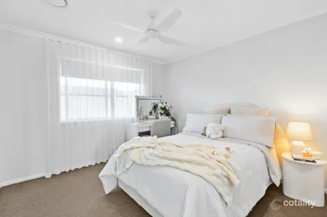 Property photo of 57 Girtin Circuit Pimpama QLD 4209