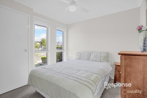 Property photo of 7 Portsmouth Circuit Jordan Springs NSW 2747