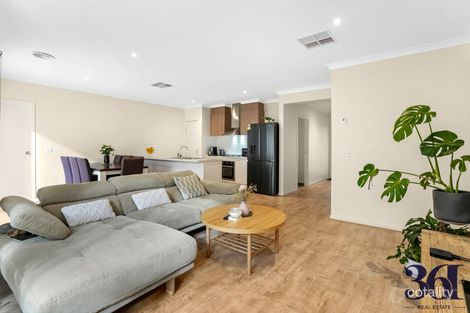Property photo of 13 Dev Terrace Rockbank VIC 3335