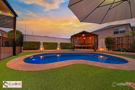 Property photo of 8 Indigo Court Voyager Point NSW 2172