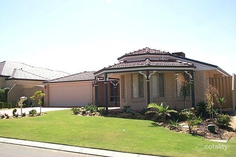 24 Boynton Gdns, Iluka, WA 6028