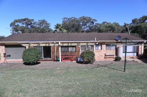 Property photo of 46 Yeovil Drive Bomaderry NSW 2541