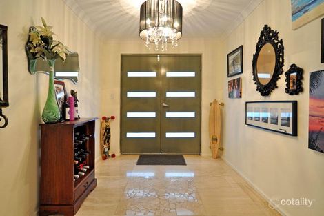 Property photo of 1 Bonvin Gardens Tapping WA 6065