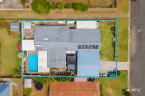 Property photo of 7 Wendoree Way Coombabah QLD 4216
