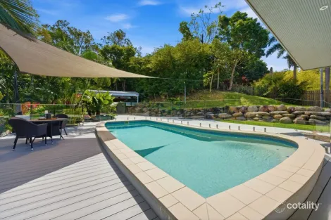 80 Stanton Rd, Smithfield, QLD 4878
