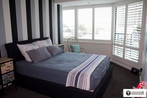 Property photo of 1004/127-153 Kent Street Millers Point NSW 2000