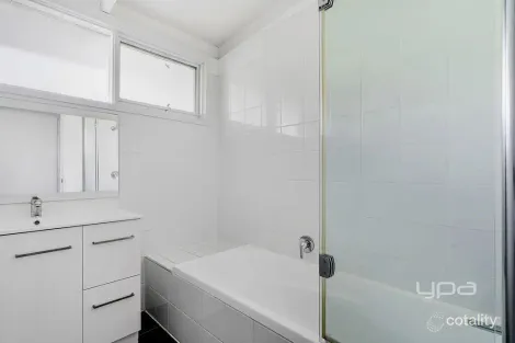 Property photo of 99 Beauna Vista Drive Rye VIC 3941