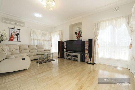 Property photo of 366 Cheltenham Road Keysborough VIC 3173
