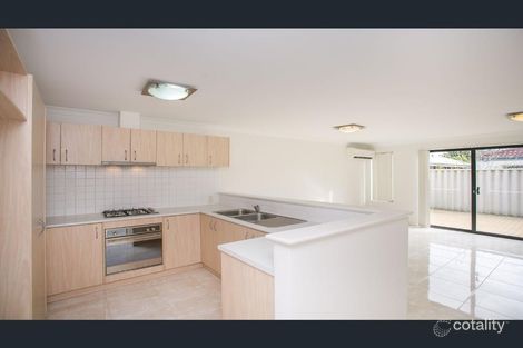 7 Eastdene Cir, Nollamara, WA 6061