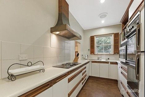 Property photo of 10 Birralee Street Mount Waverley VIC 3149