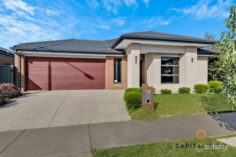 Property photo of 10 Toyon Road Kalkallo VIC 3064