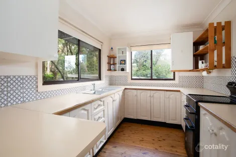 Property photo of 32 Second Avenue Katoomba NSW 2780