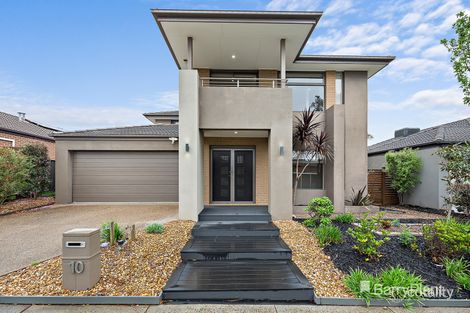 10 Blackforest Way, Clyde North, VIC 3978