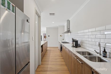 Property photo of 10 Stonebridge Road Dayton WA 6055