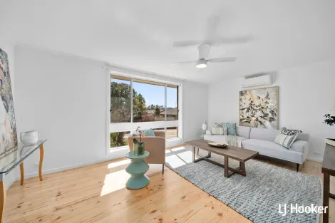 Property photo of 12 Lane Place Spence ACT 2615